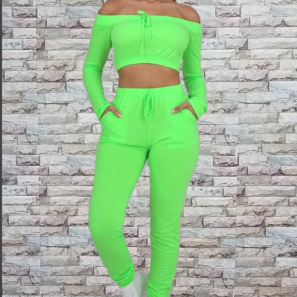 Highlighter Jogger Set